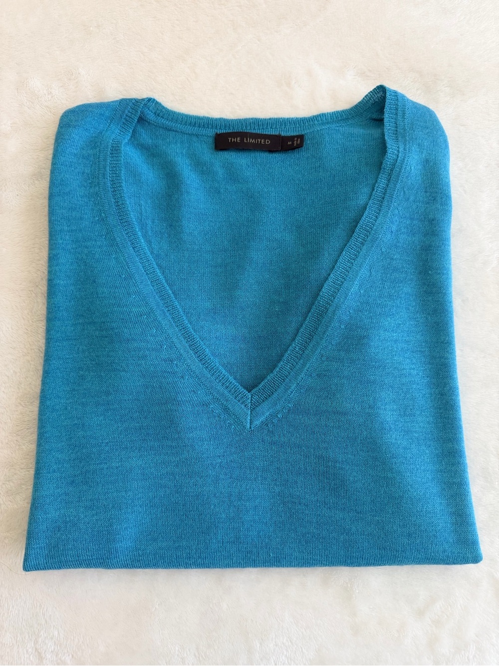 The Limited Women’s Merino Wool V-Neck Sweater - Turquoise